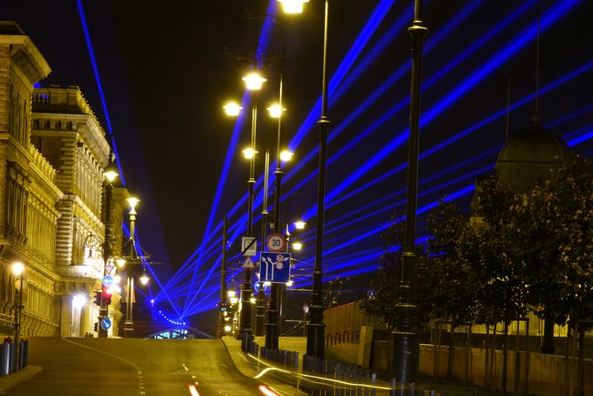 a Fővám tér felől